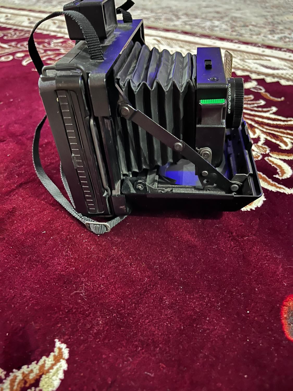دوربین Polaroid ee100|کلکسیون اشیاء عتیقه|تهران, افسریه|دیوار