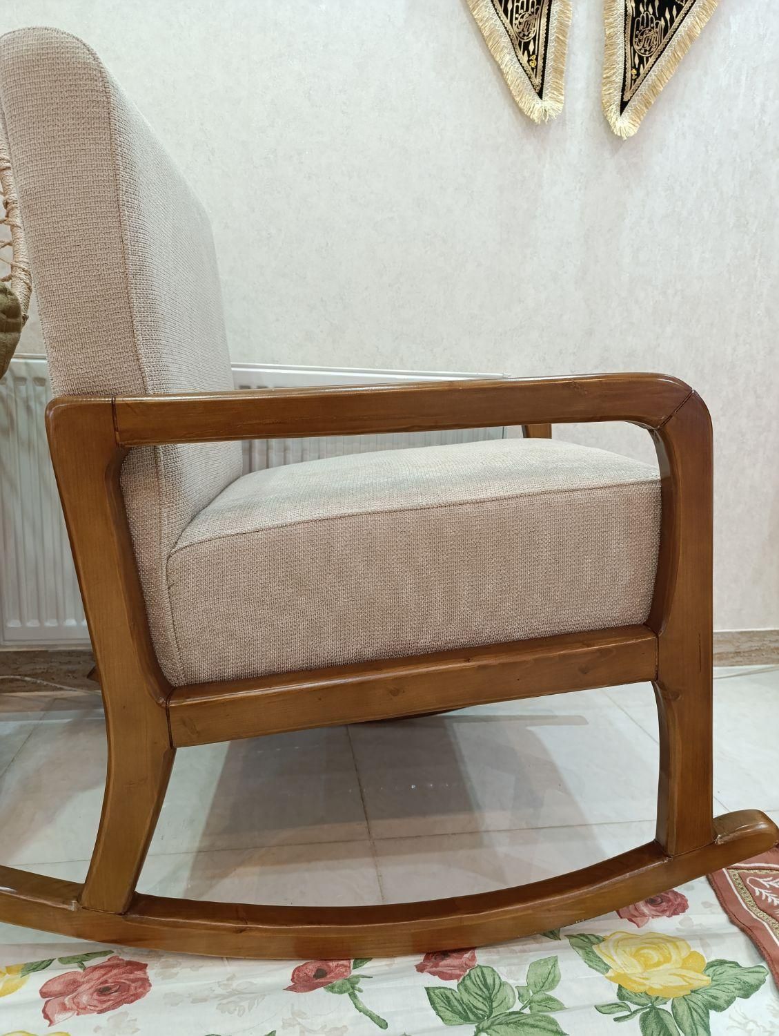 صندلی راحتی|صندلی و نیمکت|رشت, حمیدیان|دیوار