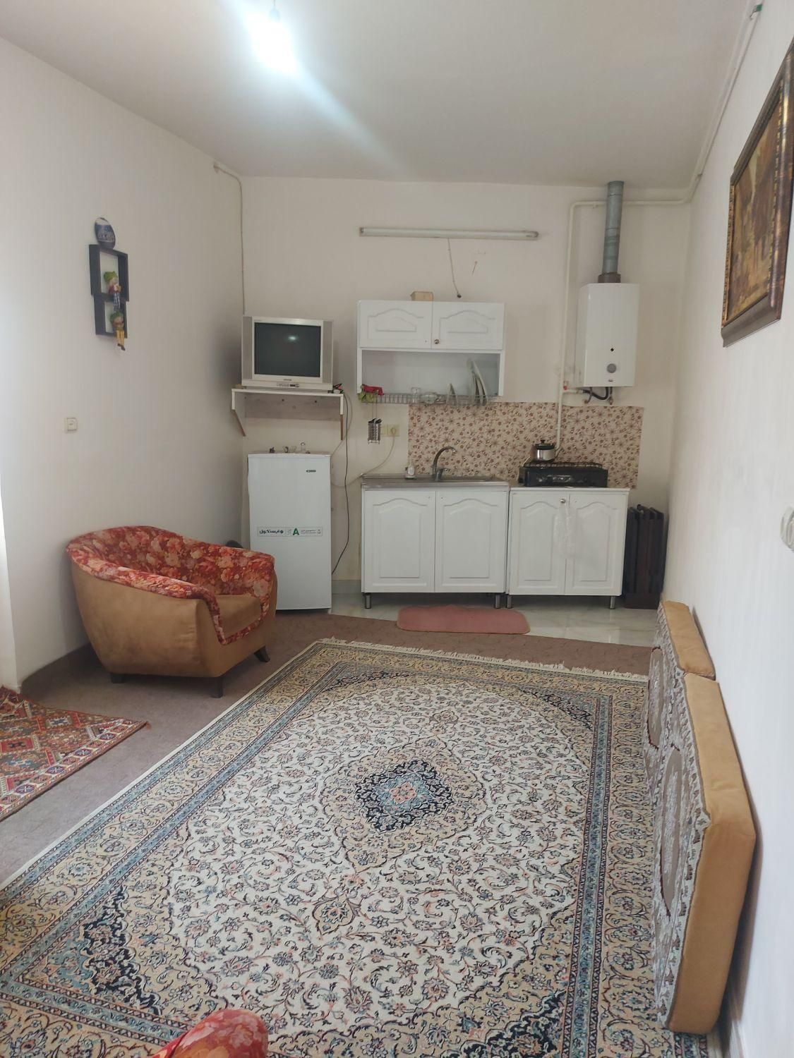 سوئیت نقلی شیک و تمیز|اجارهٔ کوتاهمدت آپارتمان و سوئیت|قزوین, |دیوار