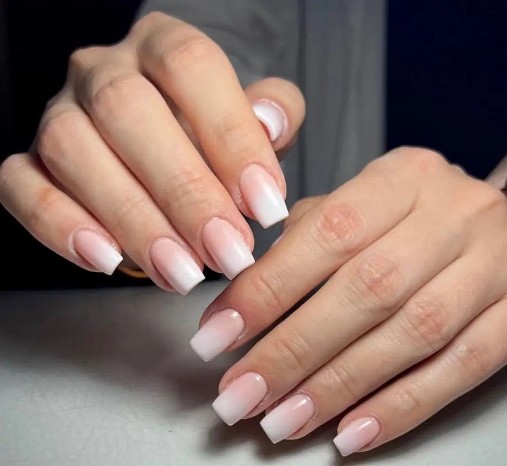 کاشت و طراحی حرفه ای ناخن تخفیف ویژه مشتری اول|خدمات آرایشگری و زیبایی|مشهد, وکیل‌آباد|دیوار
