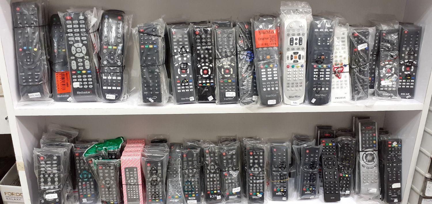 انواع کنترل لوازم صوتی تصویری|تلویزیون و پروژکتور|مشهد, دانشجو|دیوار