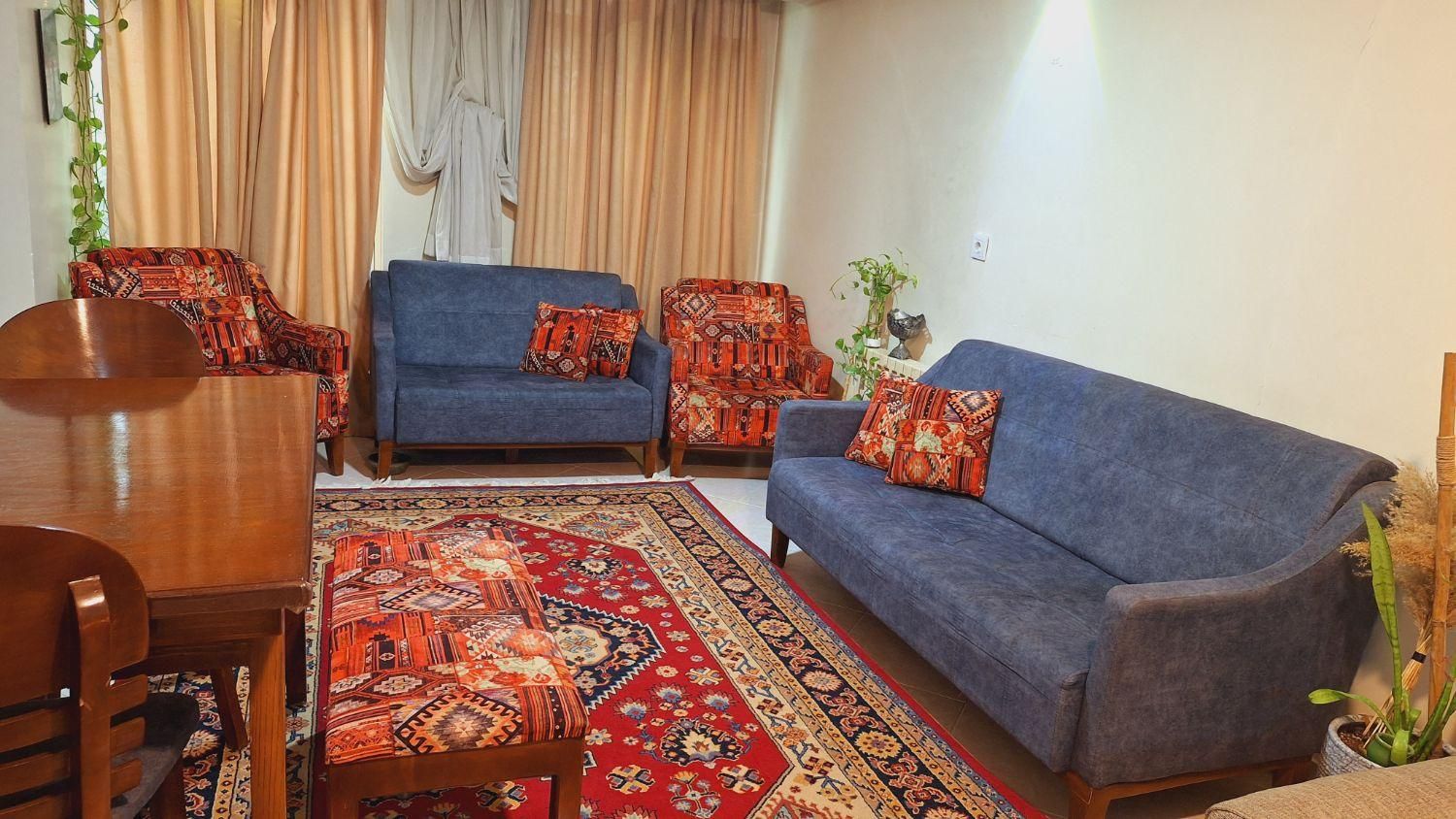 ست مبلمان ۷ نفره|مبلمان خانگی و میز عسلی|تهران, فاطمی|دیوار