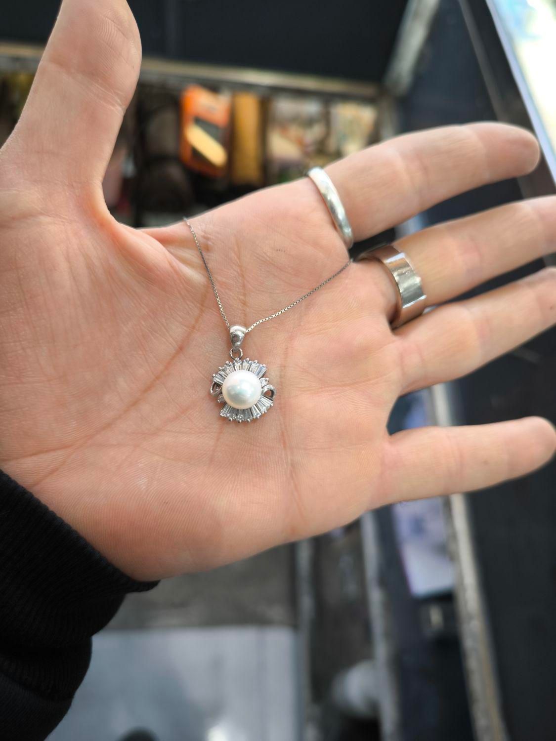 پلاک گردنی و زنجیر نقره ۹۲۵|جواهرات|شیراز, شاهچراغ|دیوار