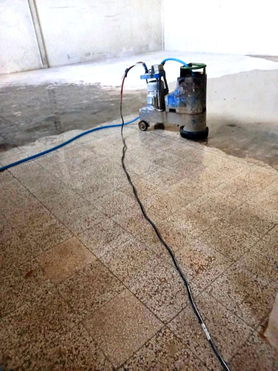 خدمات کاشی سابی سنگ سابی کف سابی ساب انواع موزاییک|خدمات نظافت|شیراز, پانصد دستگاه ارتش|دیوار