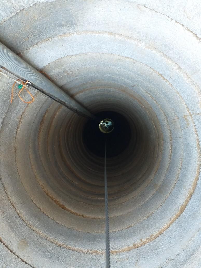 مقنی انواع چاه های اب باسابقه کاری زیاد|خدمات پیشه و مهارت|کنگاور, |دیوار