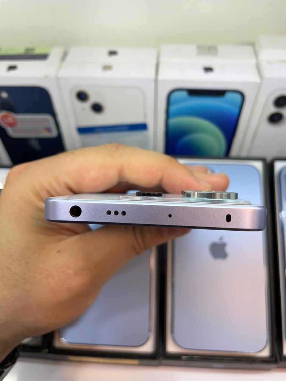 Redmi 13 Pro 5G رام ۱۲  حافظه ۵۱۲  در حد نو|موبایل|کرج, گوهردشت|دیوار