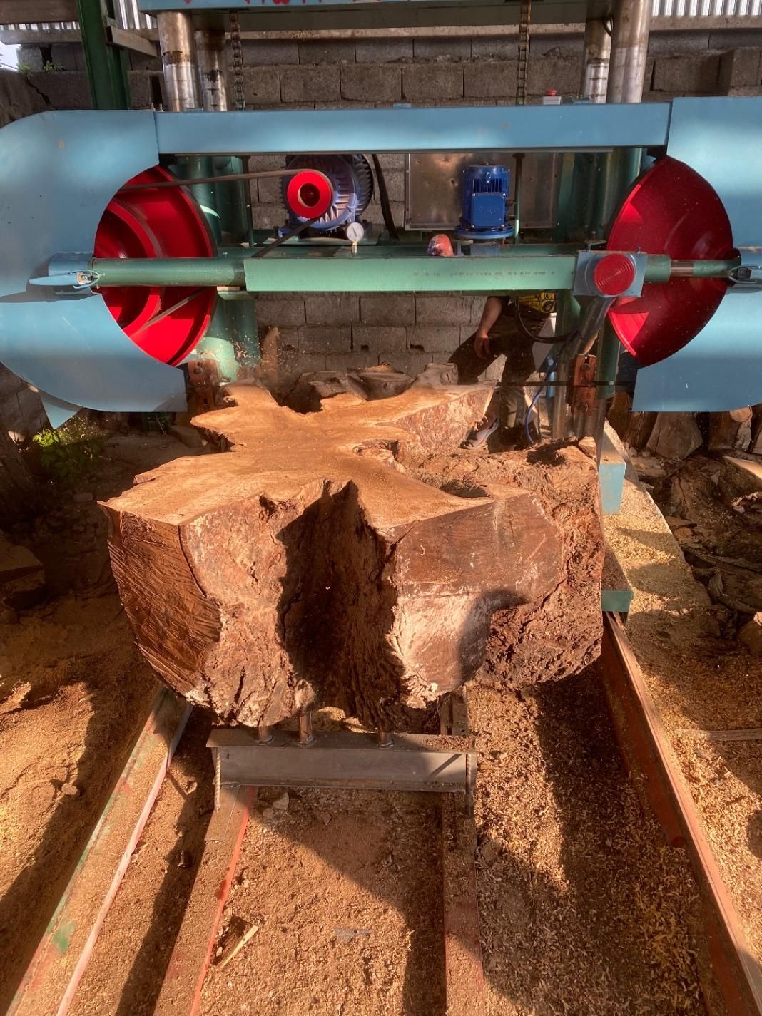 خدمات برش چوب با رام و فلکه|خدمات پیشه و مهارت|قائمشهر, |دیوار