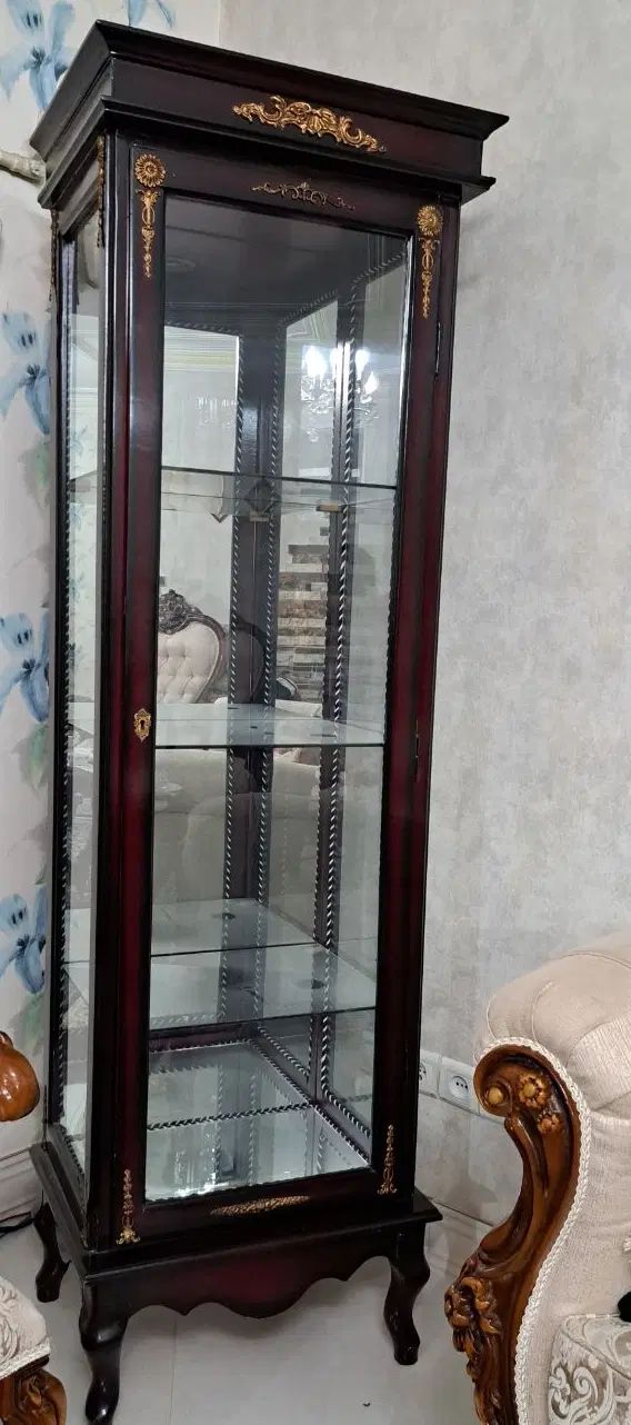 بوفه چوب کلاسیک وشیک|بوفه، ویترین، کنسول|کرج, شهرک جهان‌نما|دیوار
