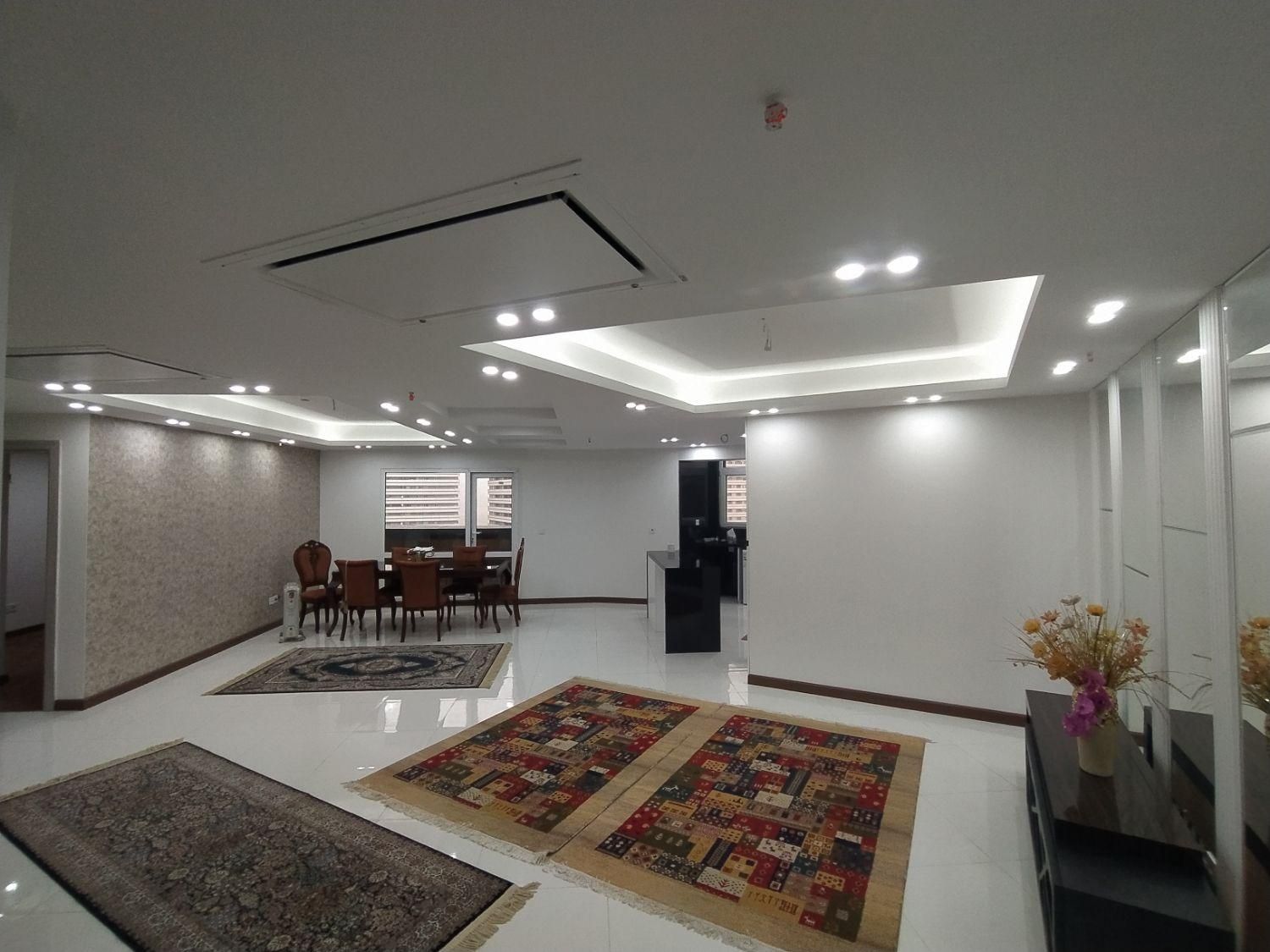 120 متر/برج B3/پهنه b ارتش/شهرک چیتگر/دریاچه چیتگر|فروش آپارتمان|تهران, دریاچه شهدای خلیج فارس|دیوار