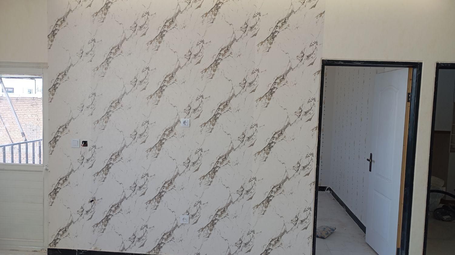 نصاب کاغذ دیواری و پوستر|خدمات پیشه و مهارت|کرمانشاه, |دیوار