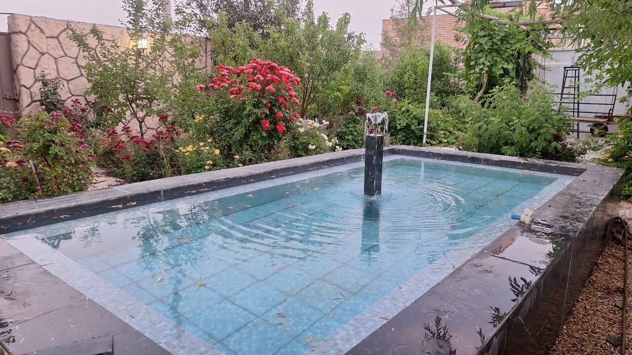 فروش باغچه|فروش خانه و ویلا|اصفهان, احمدآباد|دیوار