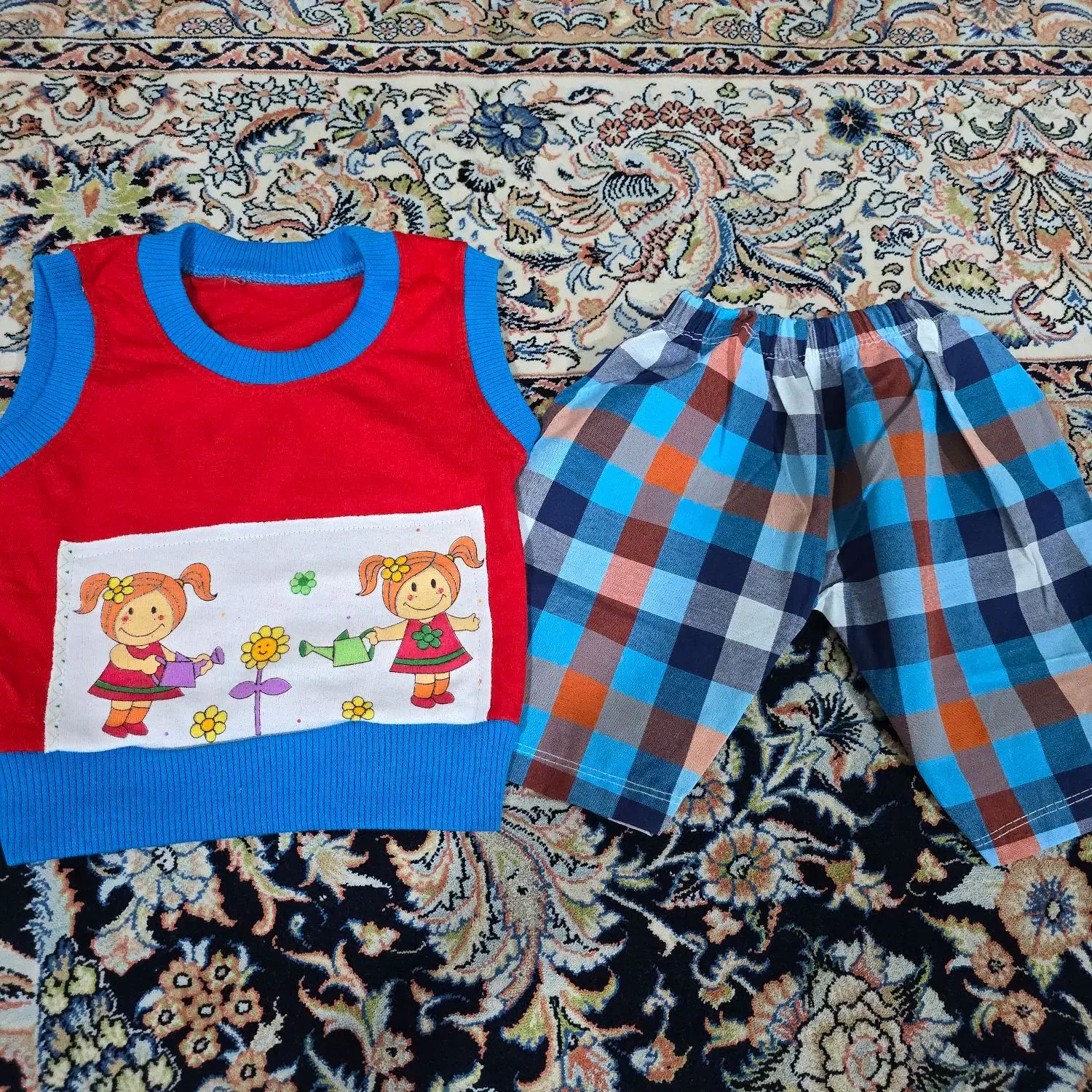 تاپ و شلوارک نوزادی مناسب برای ۳ تا ۵ ماهه|کفش و لباس بچه|دورود, |دیوار