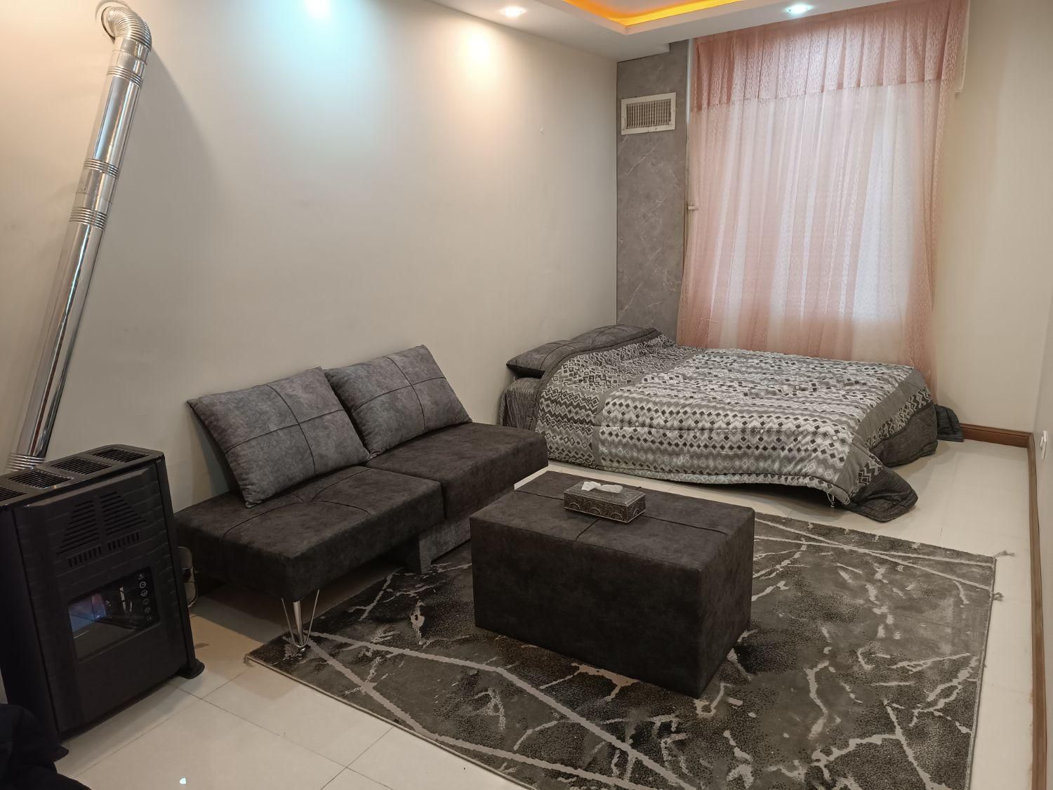 اجاره روزانه هفتگی ماهانه|اجارهٔ کوتاه‌مدت آپارتمان و سوئیت|تهران, ده‌ونک|دیوار