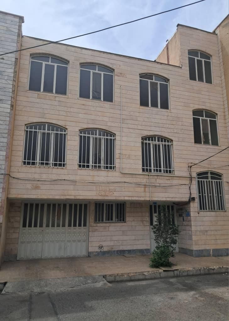 ویلایی کلنگی ۲۴۰ متر بر ۱۰ جنوبی با جواز ساخت|فروش زمین و ملک کلنگی|کرج, برغان|دیوار
