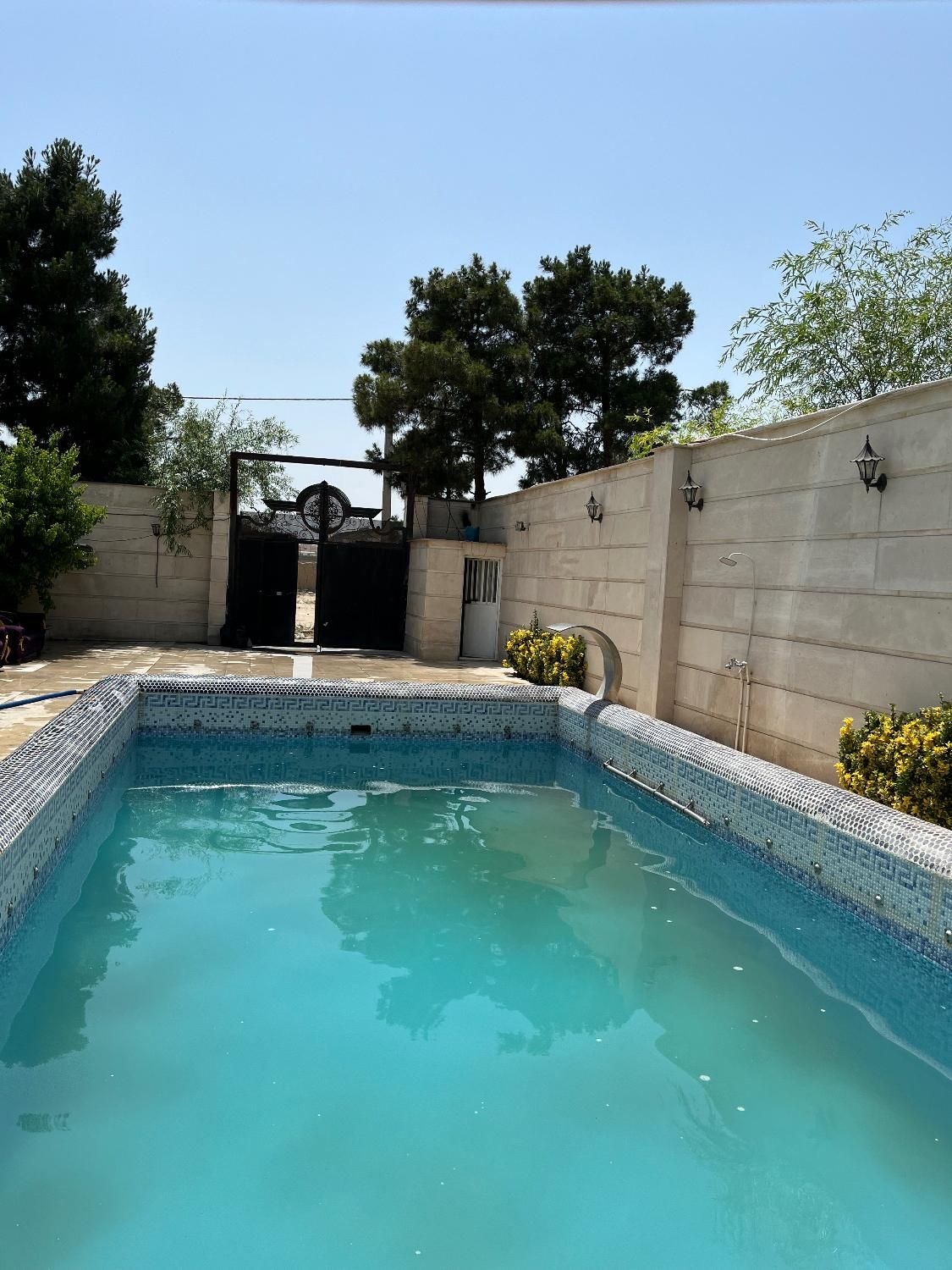 اجاره روزانه باغ ویلا صباشهر شهریار|اجارهٔ کوتاهمدت ویلا و باغ|اسلامشهر, |دیوار