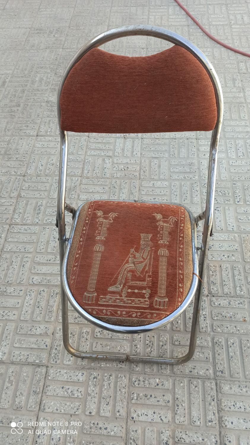 250 عدد صندلی تاشو فلزی هلالی|میز و صندلی غذاخوری|خمینیشهر, |دیوار