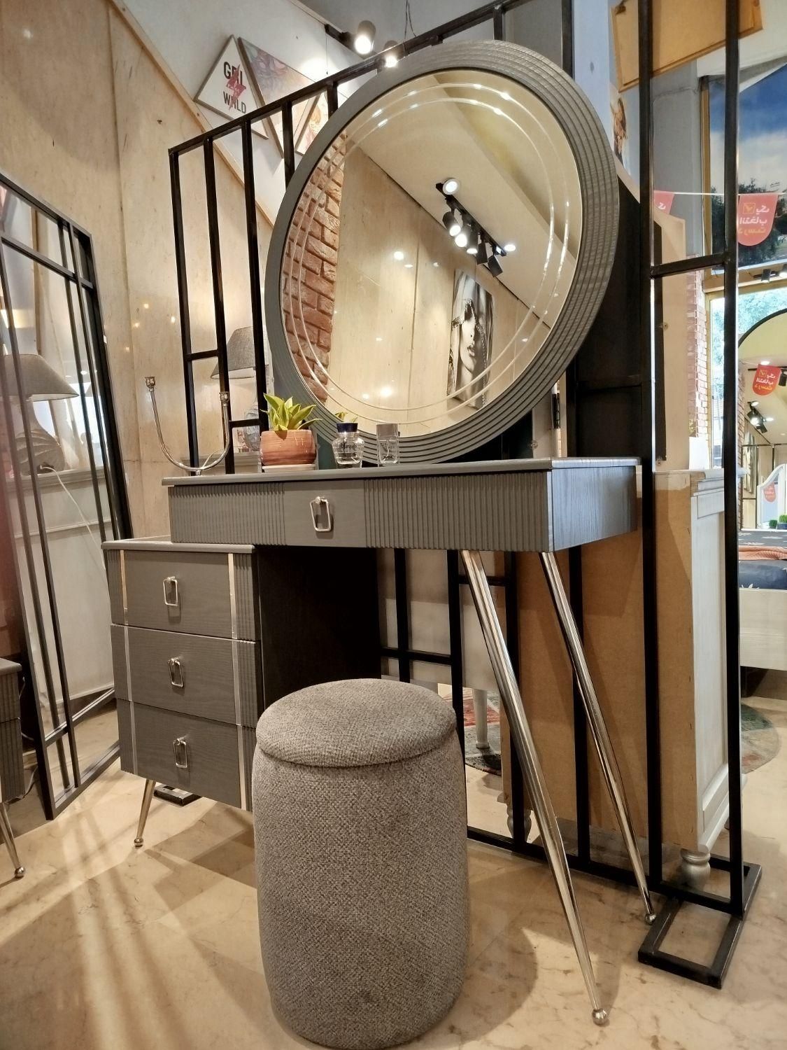 تخت نیو بستون|تخت و سرویس خواب|قرچک, فردیس|دیوار