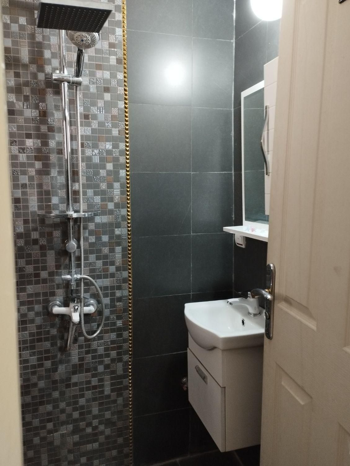 اجاره سوییت روزانه محلات|اجارهٔ کوتاه‌مدت آپارتمان و سوئیت|محلات, |دیوار