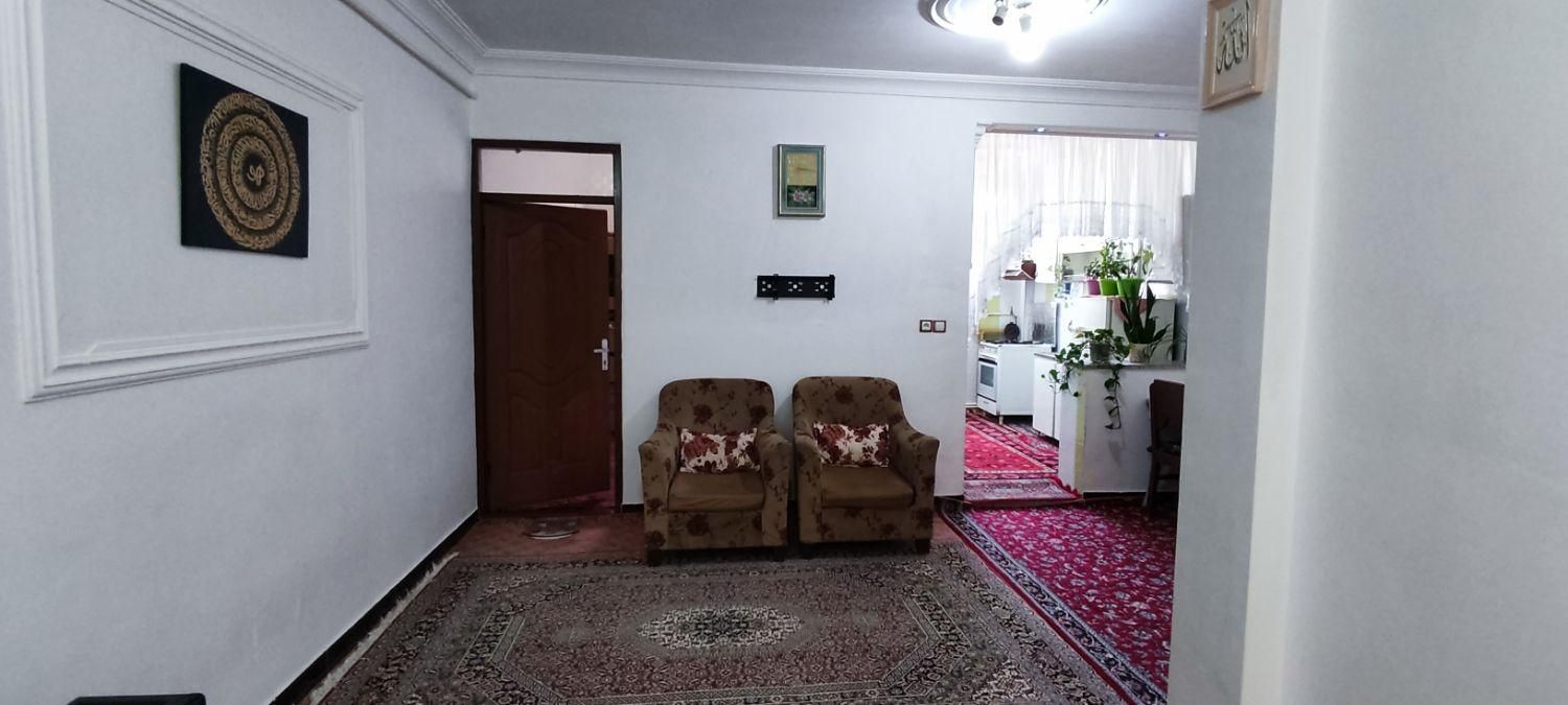 منزل اجاره ای پارکینگ دار برای مسافرین گرامی|اجارهٔ کوتاه‌مدت آپارتمان و سوئیت|خلخال, |دیوار