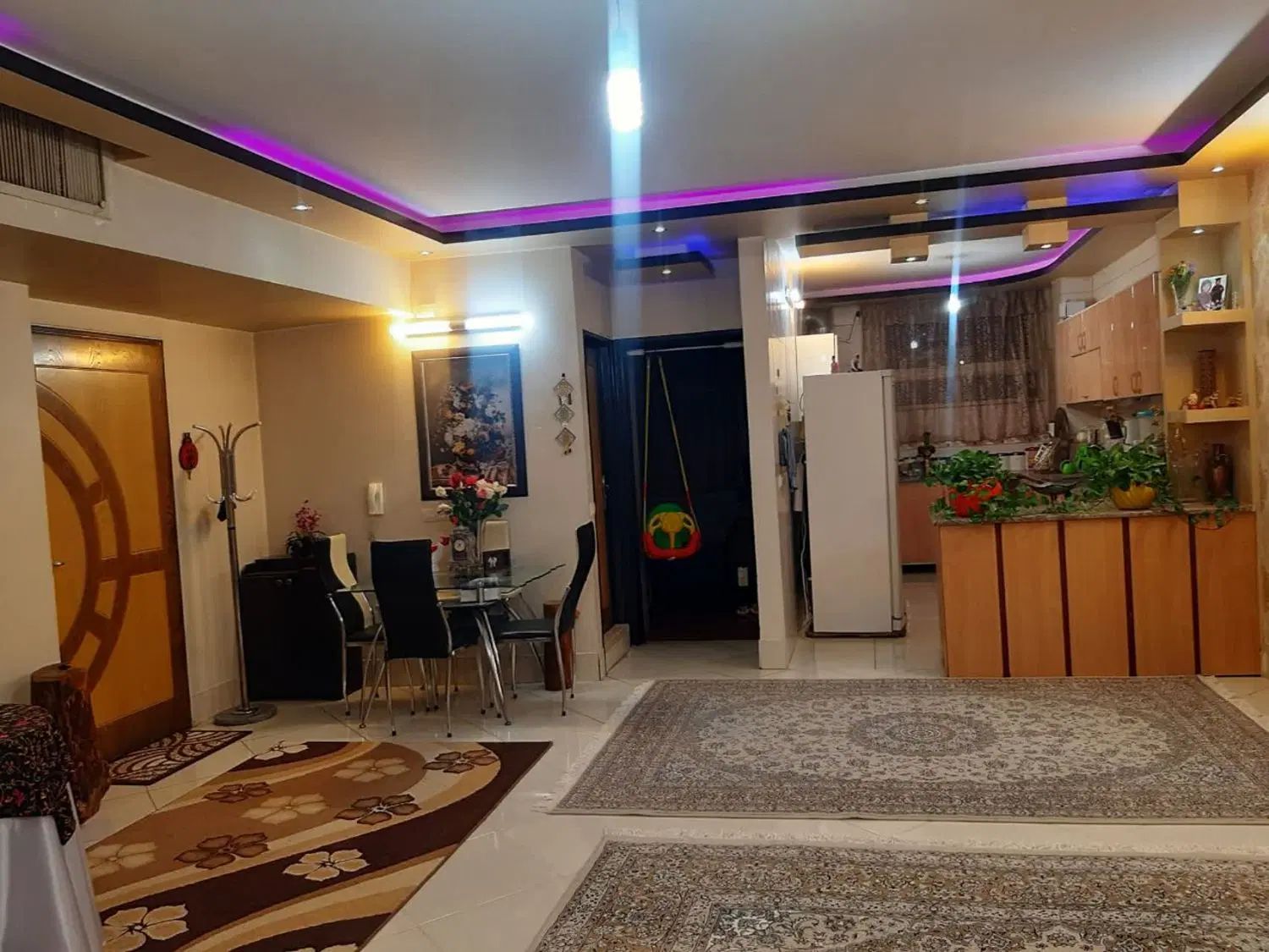 فروش آپارتمان/۱۰۰متر/۲خ شیک/ماشین رو/خ مفتح شرقی|فروش آپارتمان|اصفهان, گرکان|دیوار