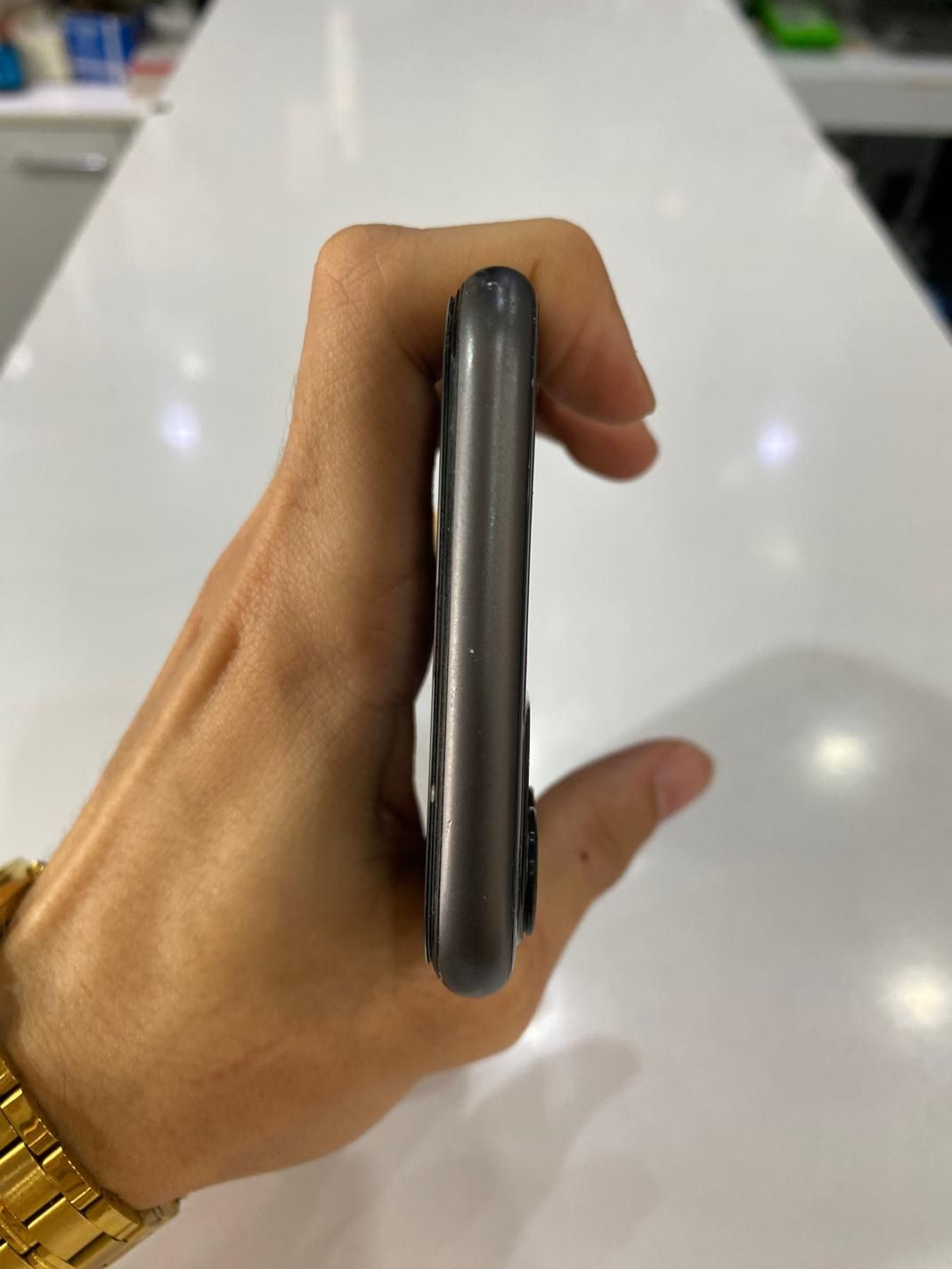 اپل iPhone 11 با حافظهٔ ۱۲۸ گیگابایت|موبایل|کرمان, |دیوار