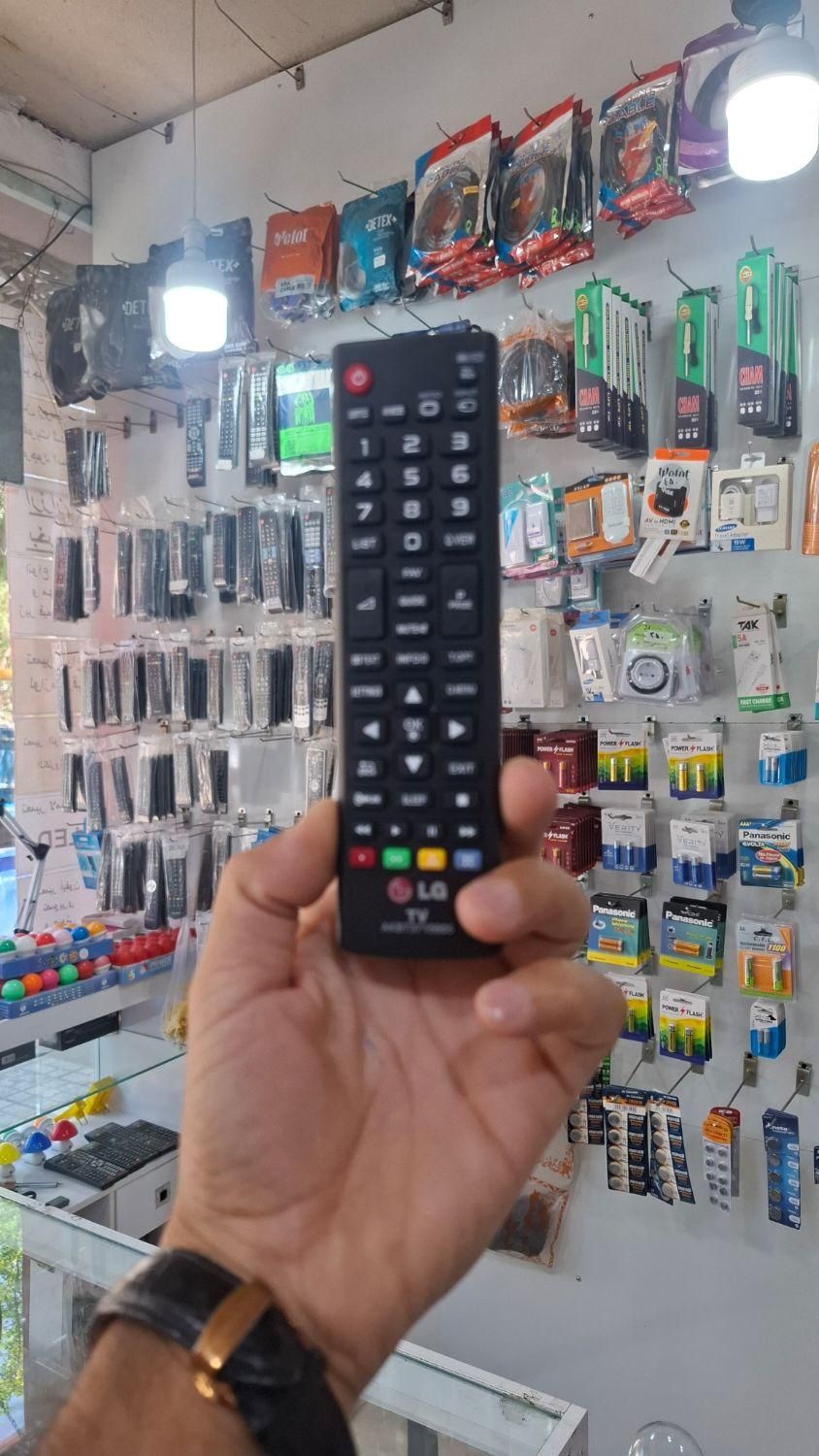 کنترل تلویزیون گیرنده ال‌جی الجی|تلویزیون و پروژکتور|مشهد, حجاب (شهرک غرب)|دیوار