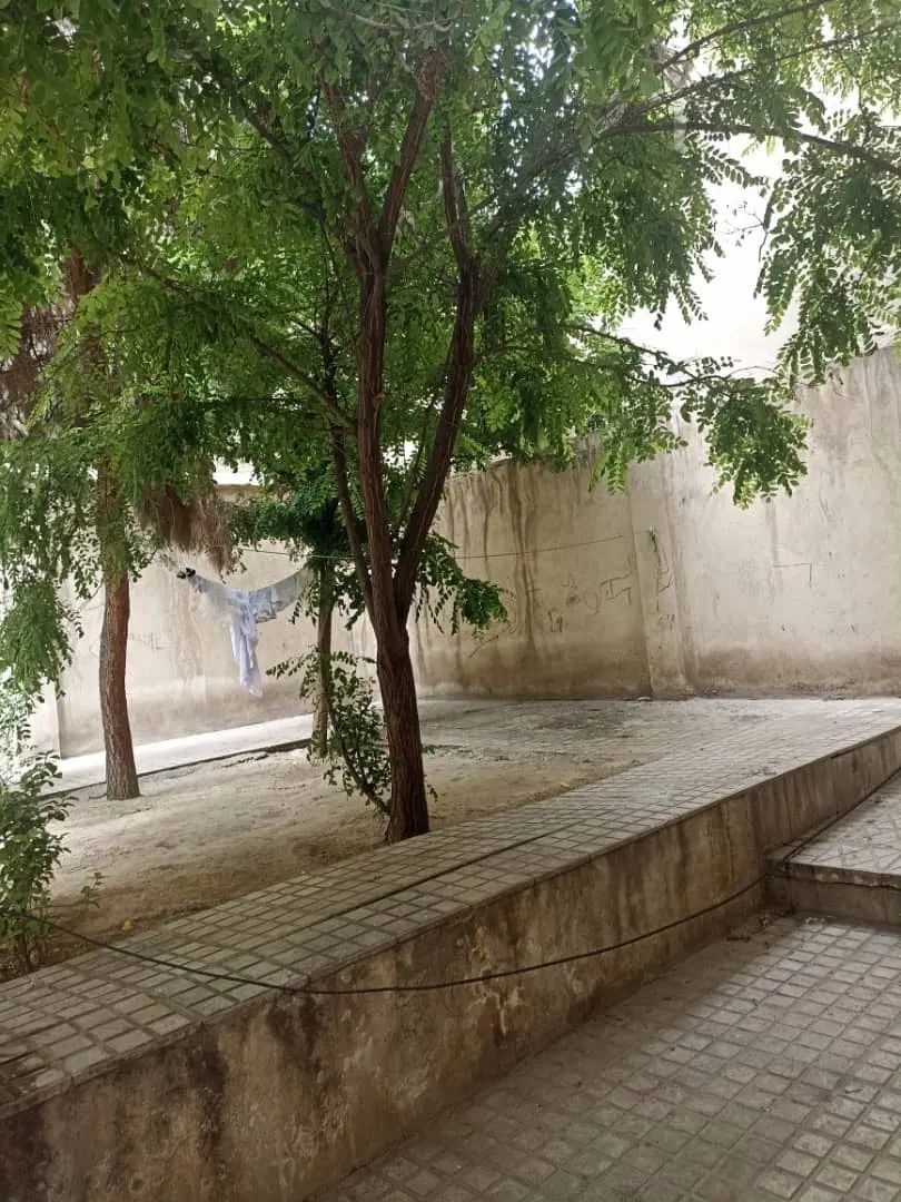 آپارتمان‌۹۰ متری ۲ خواب با حیاط میدان‌محمدیه|اجارهٔ آپارتمان|تهران, هرندی|دیوار