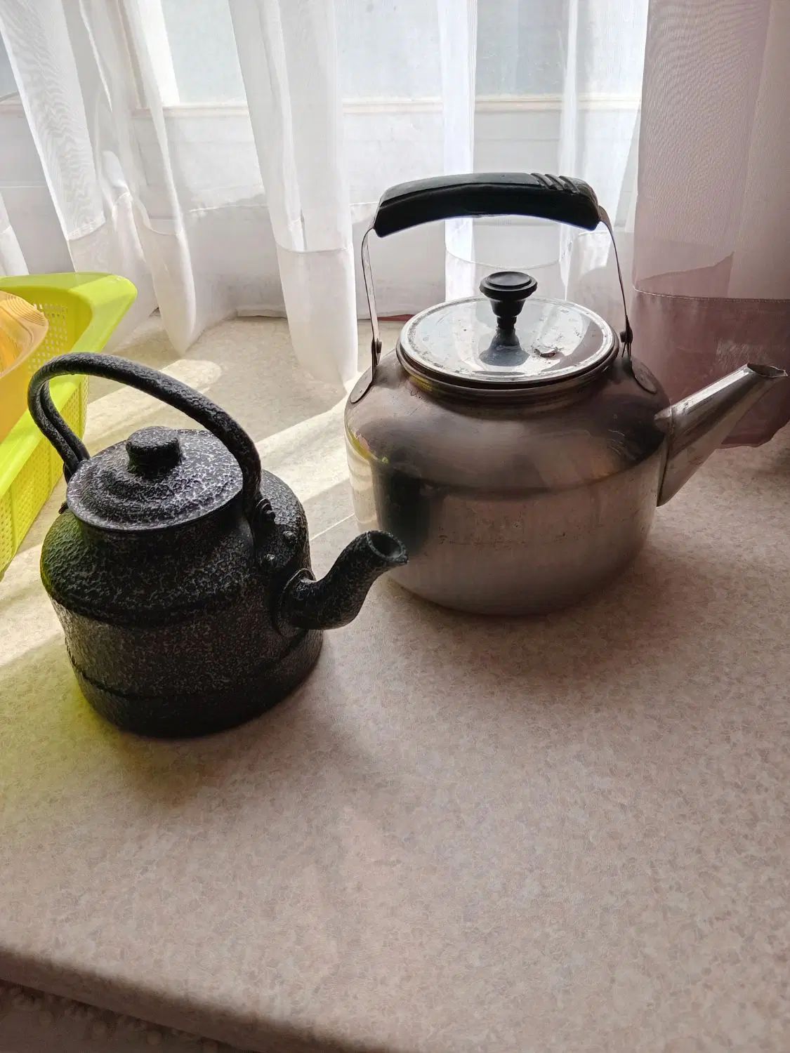 مقداری ظروف|آب‌چکان و نظم‌دهنده ظروف|مشهد, آبکوه|دیوار