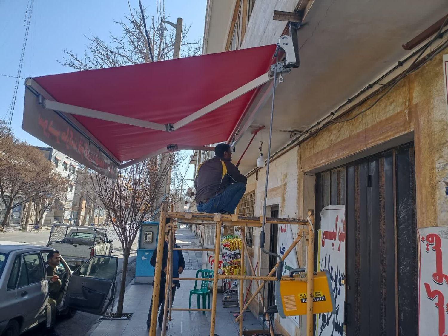 تعمیر و نصب انواع درب کرکره و سایبان برقی|خدمات پیشه و مهارت|خرم‌آباد, |دیوار