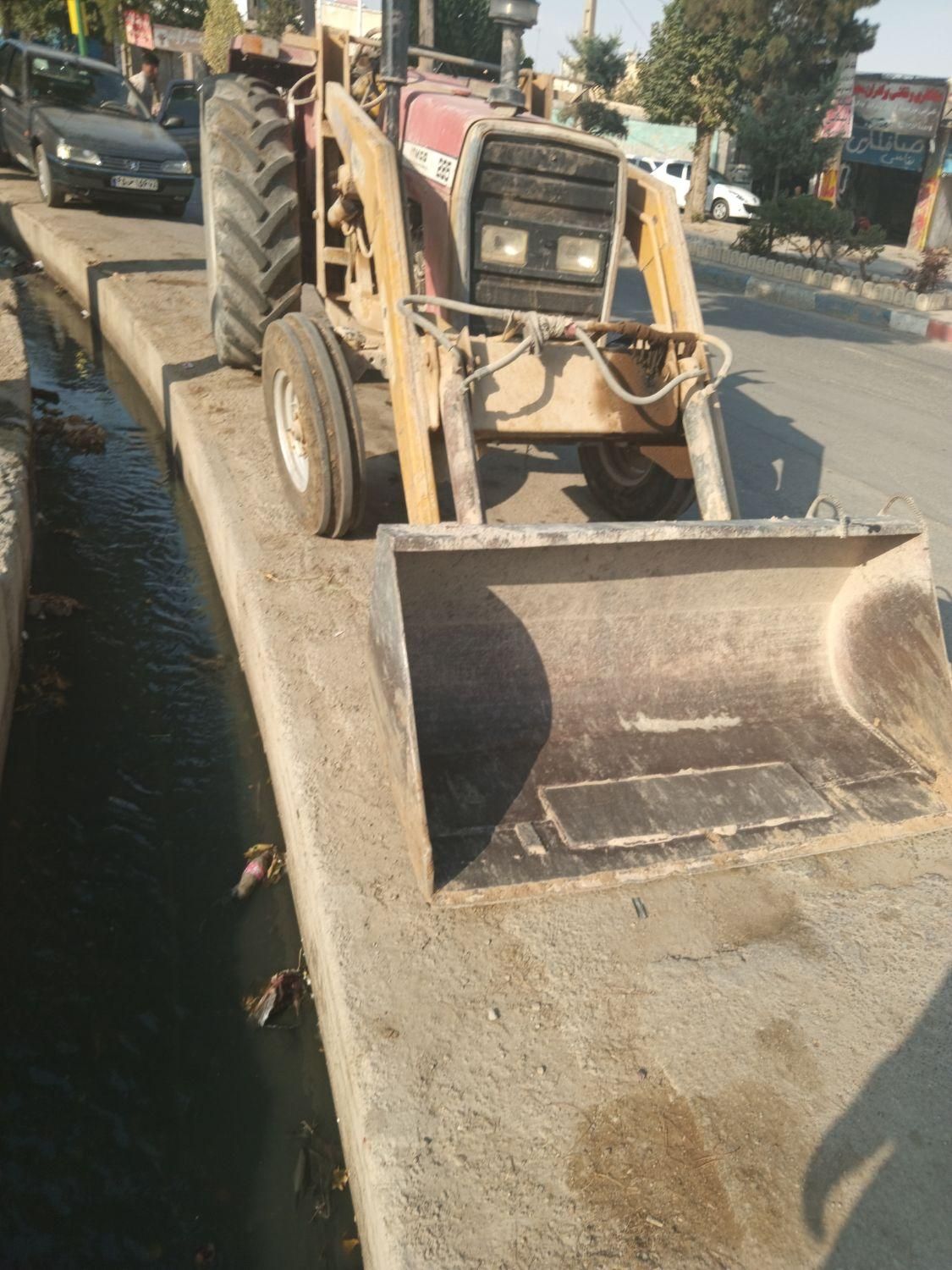 بیل تراکتوری|خدمات حمل و نقل|کوهدشت, |دیوار