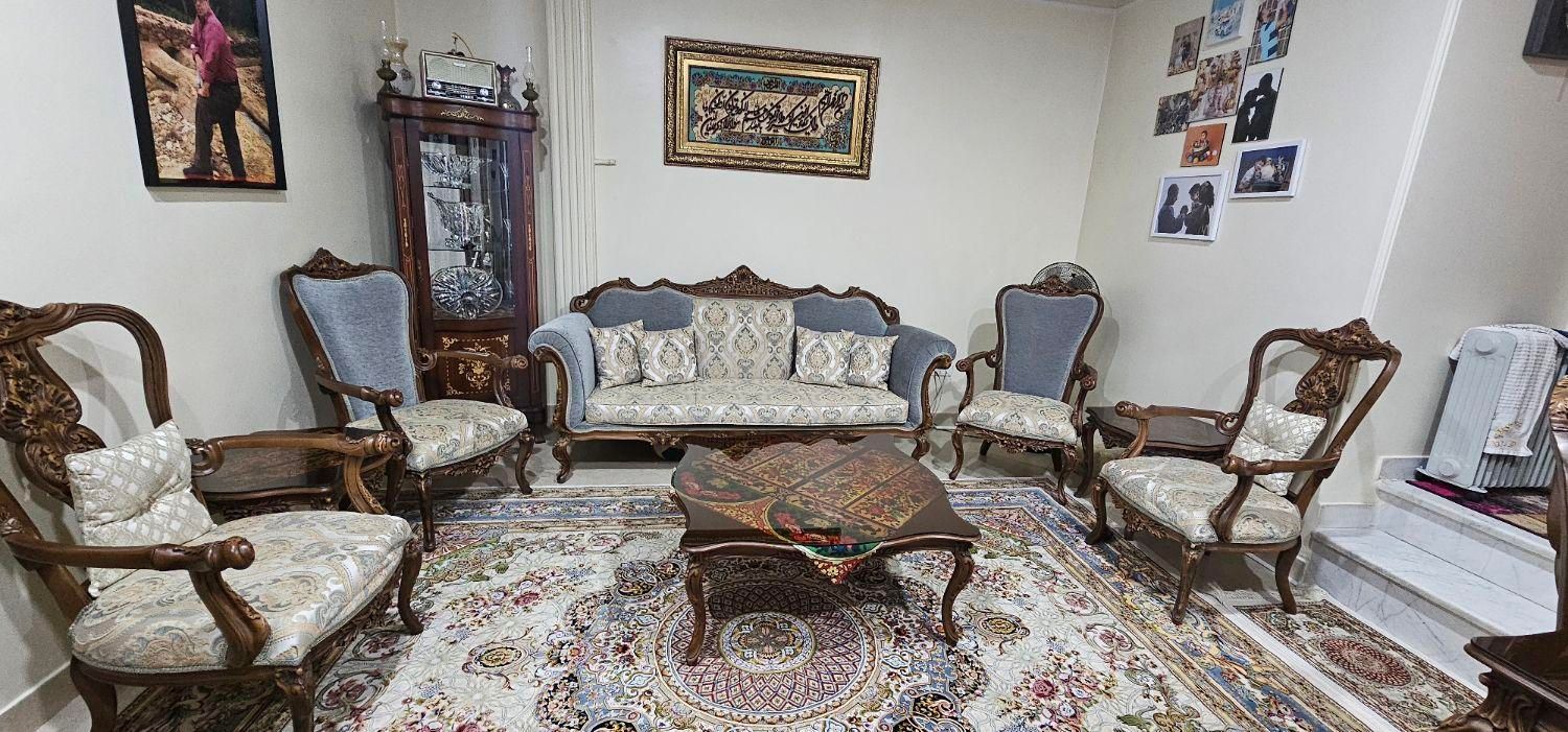 مبل چوبی ۷ نفره  و میز ناهارخوری خوری ۴ نفره|مبلمان خانگی و میز عسلی|تهران, مینا|دیوار