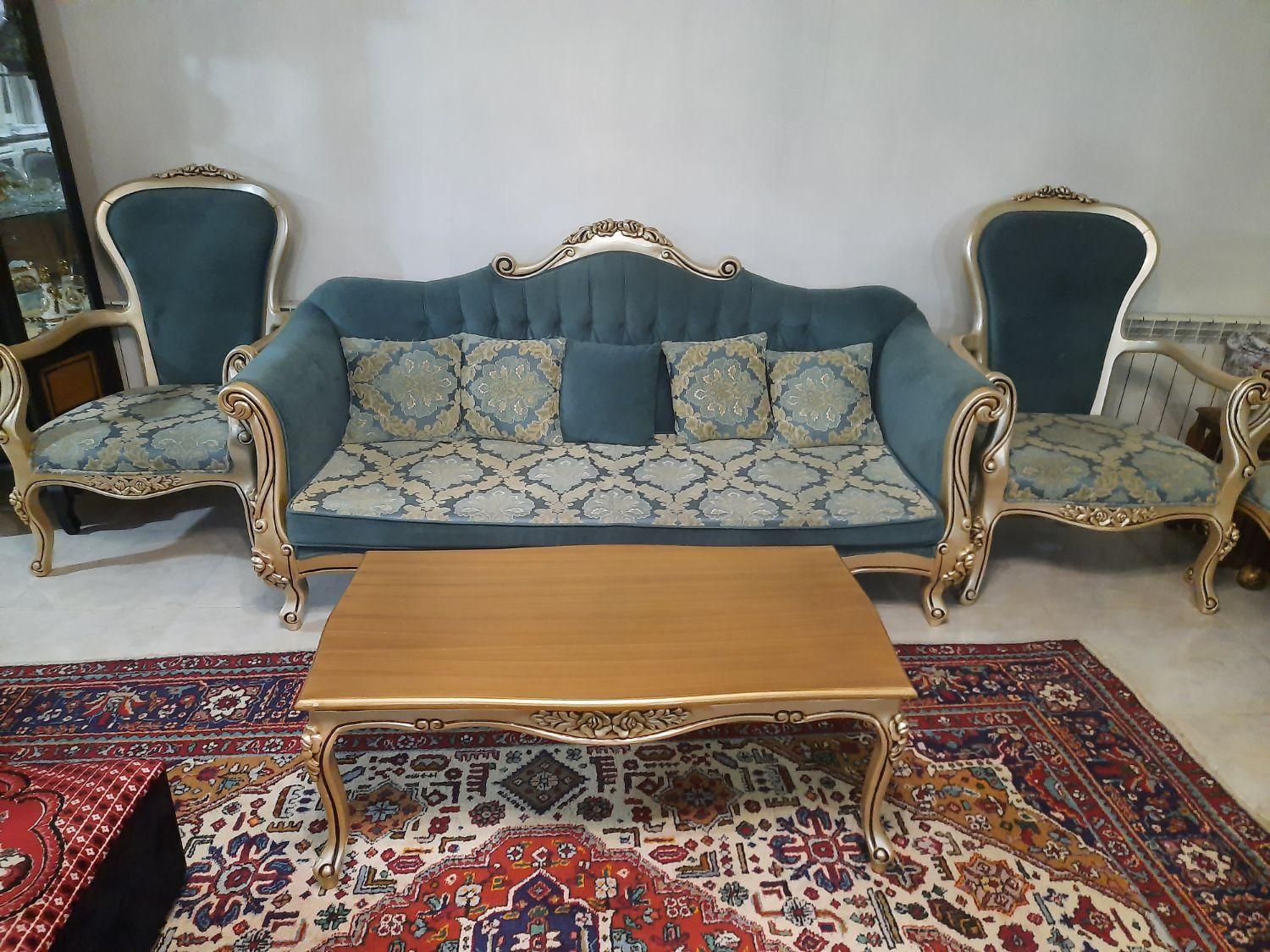 مبلمان ۷ نفره|مبلمان خانگی و میز عسلی|رشت, استقامت ۱|دیوار