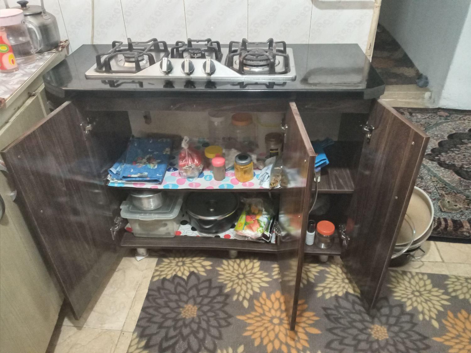 کابینت ، پشتی دیواری ، گاز صفحه ای ۳ شعله|جاکفشی، کمد، دراور|آستانه اشرفیه, |دیوار