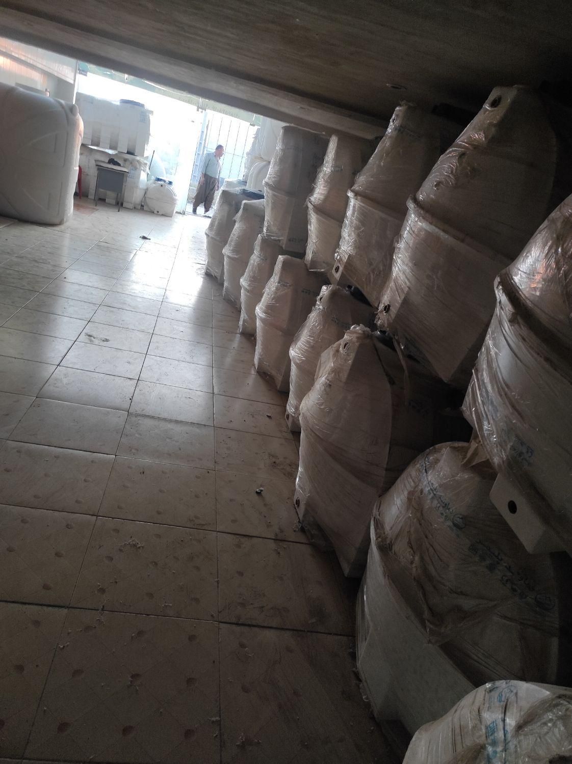 تانکر بارز قطران 1000 لیتری فقط 5.500|حراج|بانه, |دیوار