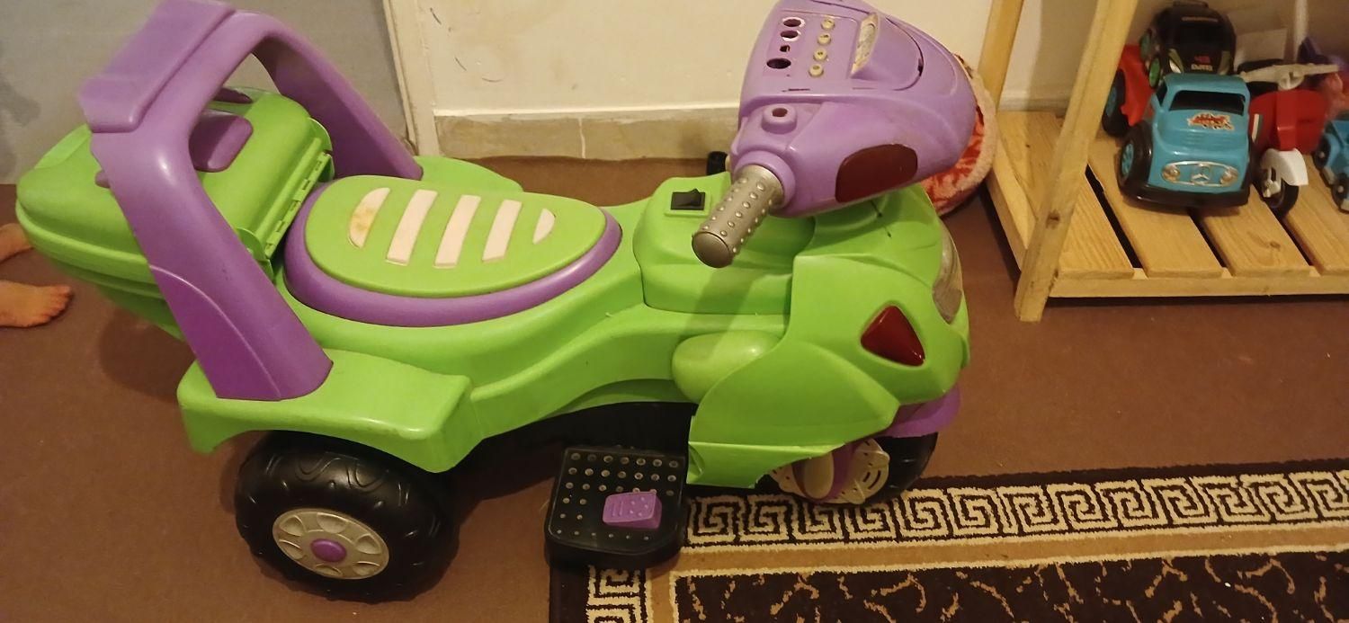 موتور شارژی سه چرخ|اسباببازی بچه|هشتگرد, هشتگرد قدیم|دیوار