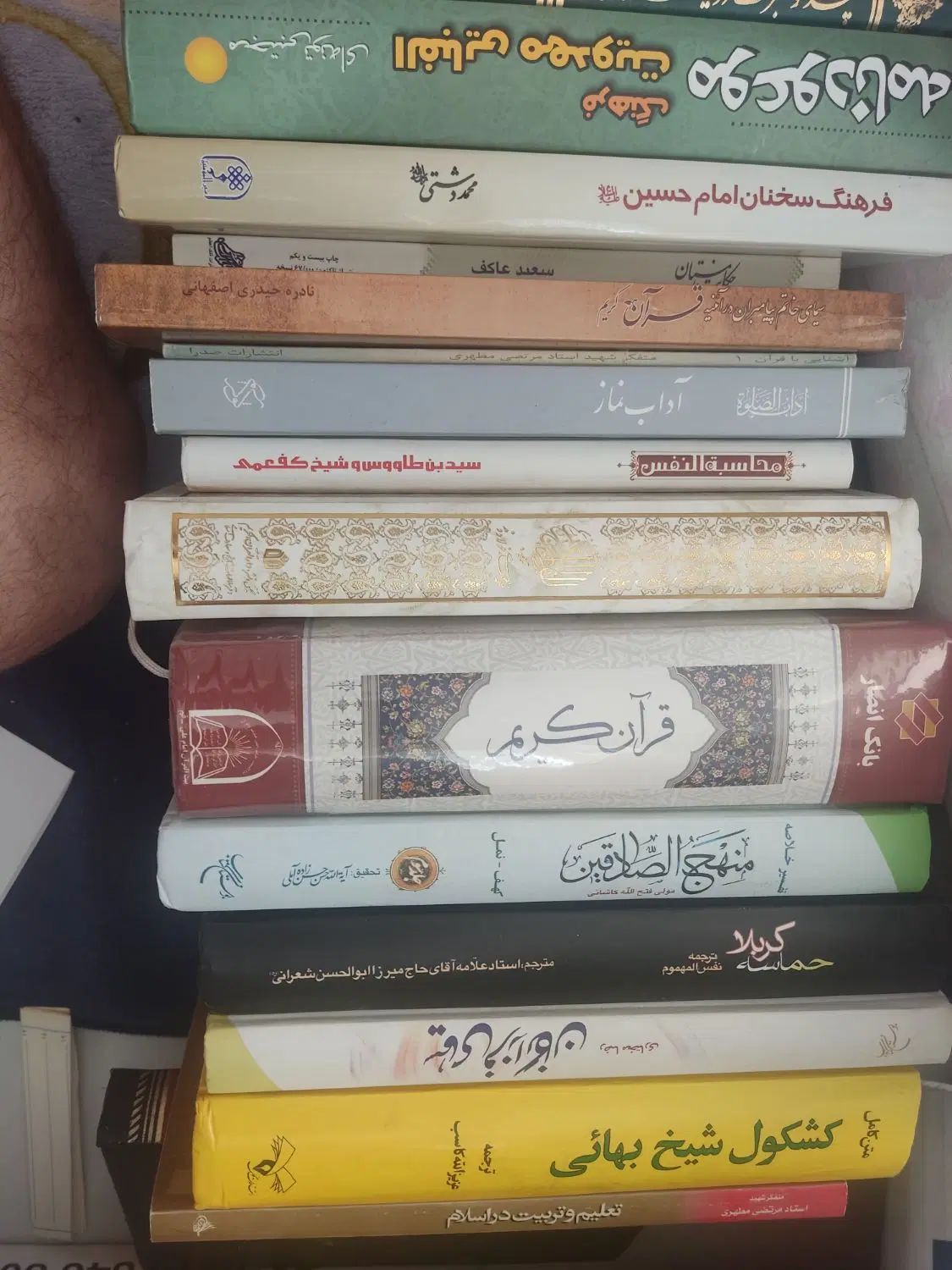 کتابهای مختلف|کتاب و مجله آموزشی|کرج, کوی امامیه|دیوار