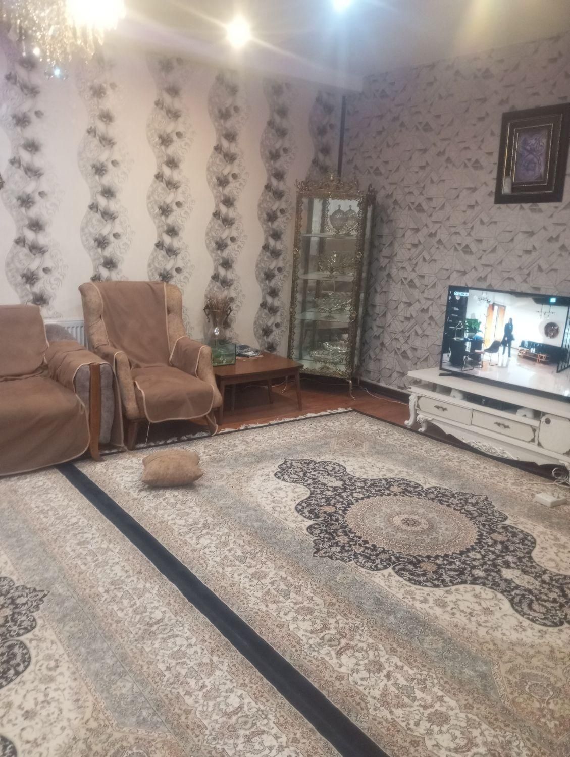 اجاره آپارتمان مبله روزانه|اجارهٔ کوتاهمدت آپارتمان و سوئیت|ایلام, |دیوار