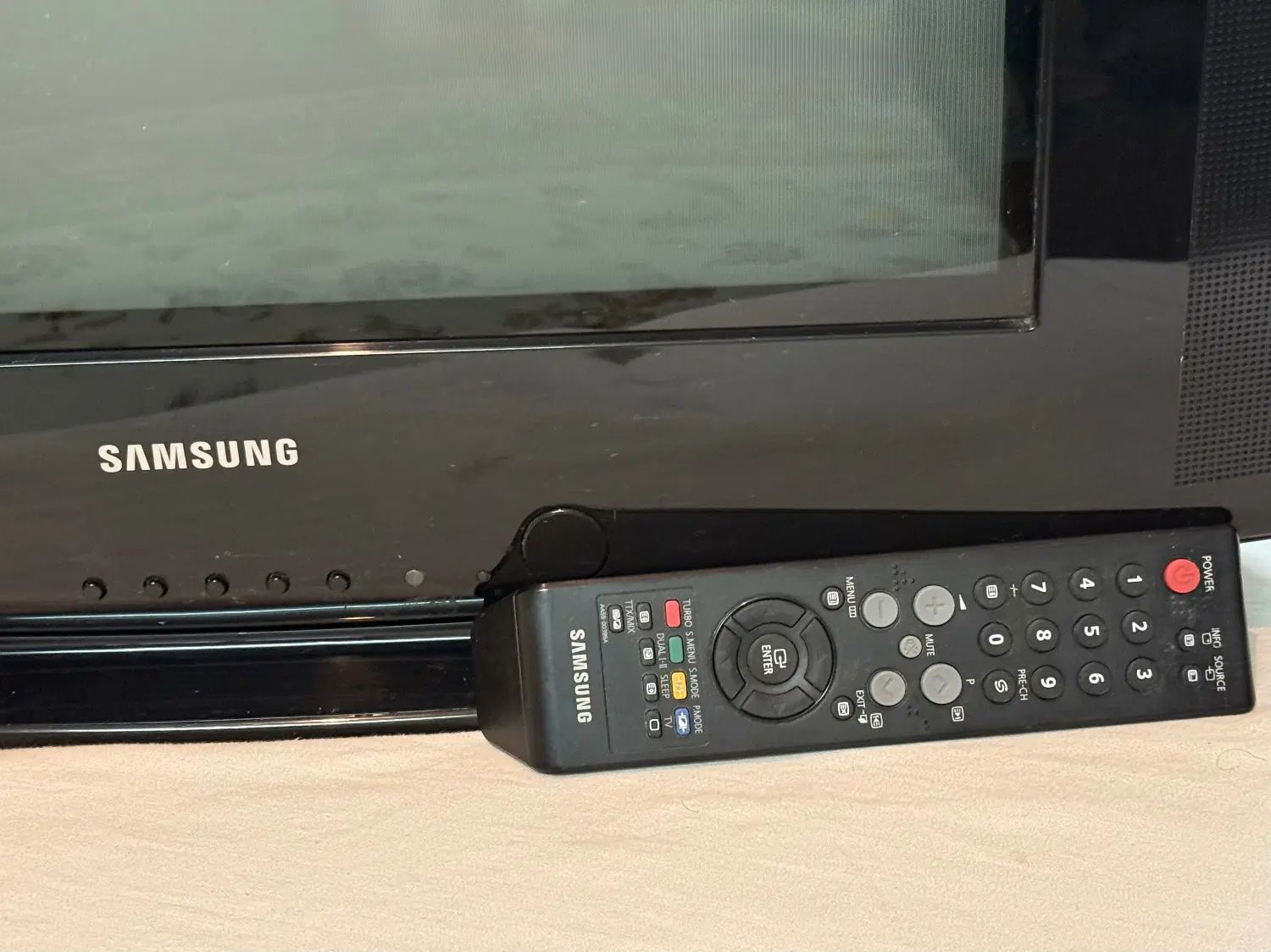 تلویزیون سامسونگ ۲۱ اینچ / TV Samsung|تلویزیون و پروژکتور|تهران, امیرآباد|دیوار