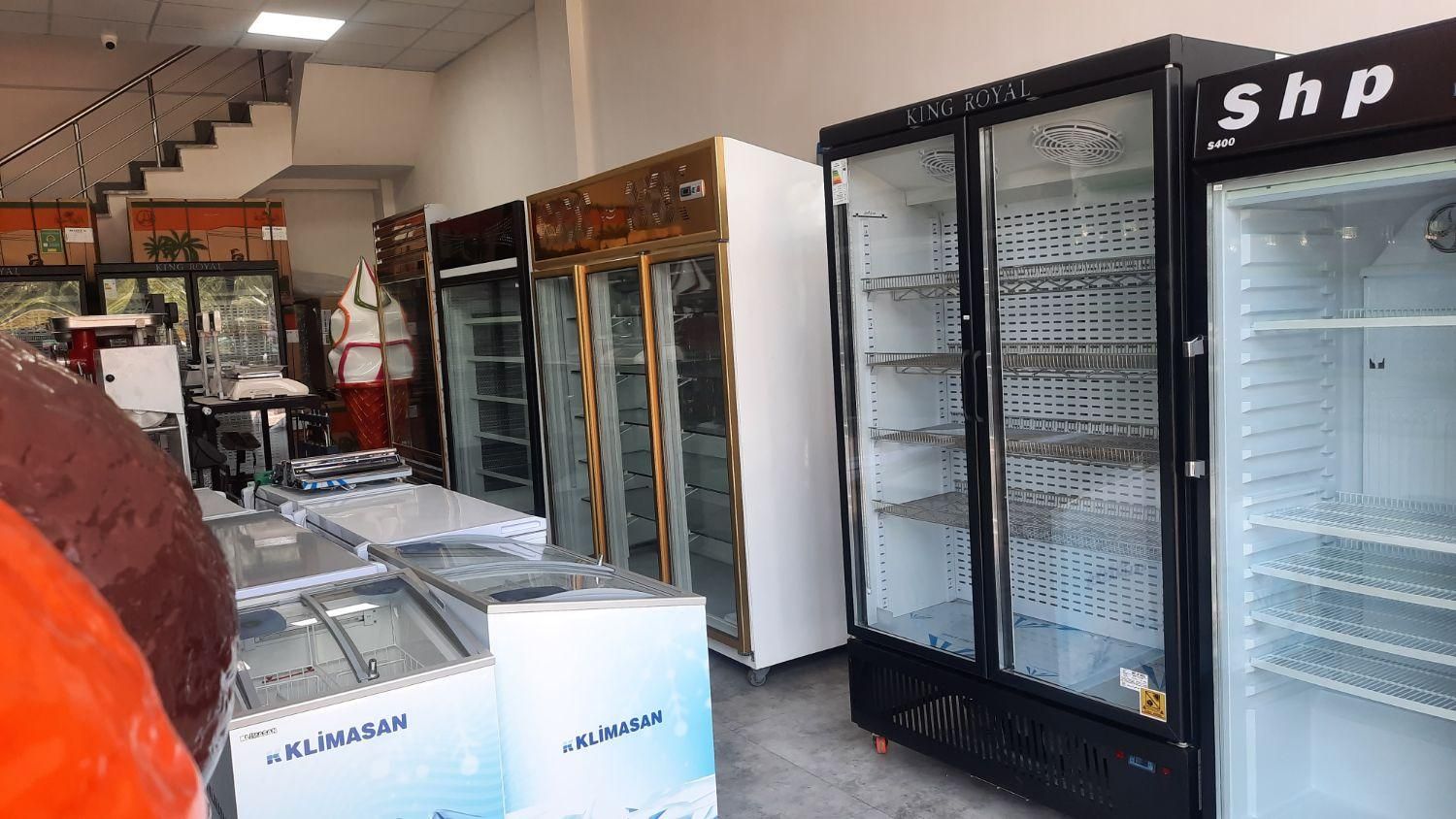 یخچال ویترینی/یخچال فروشگاهی/یخچال ایستاده صنعتی|فروشگاه و مغازه|رشت, رودباری|دیوار