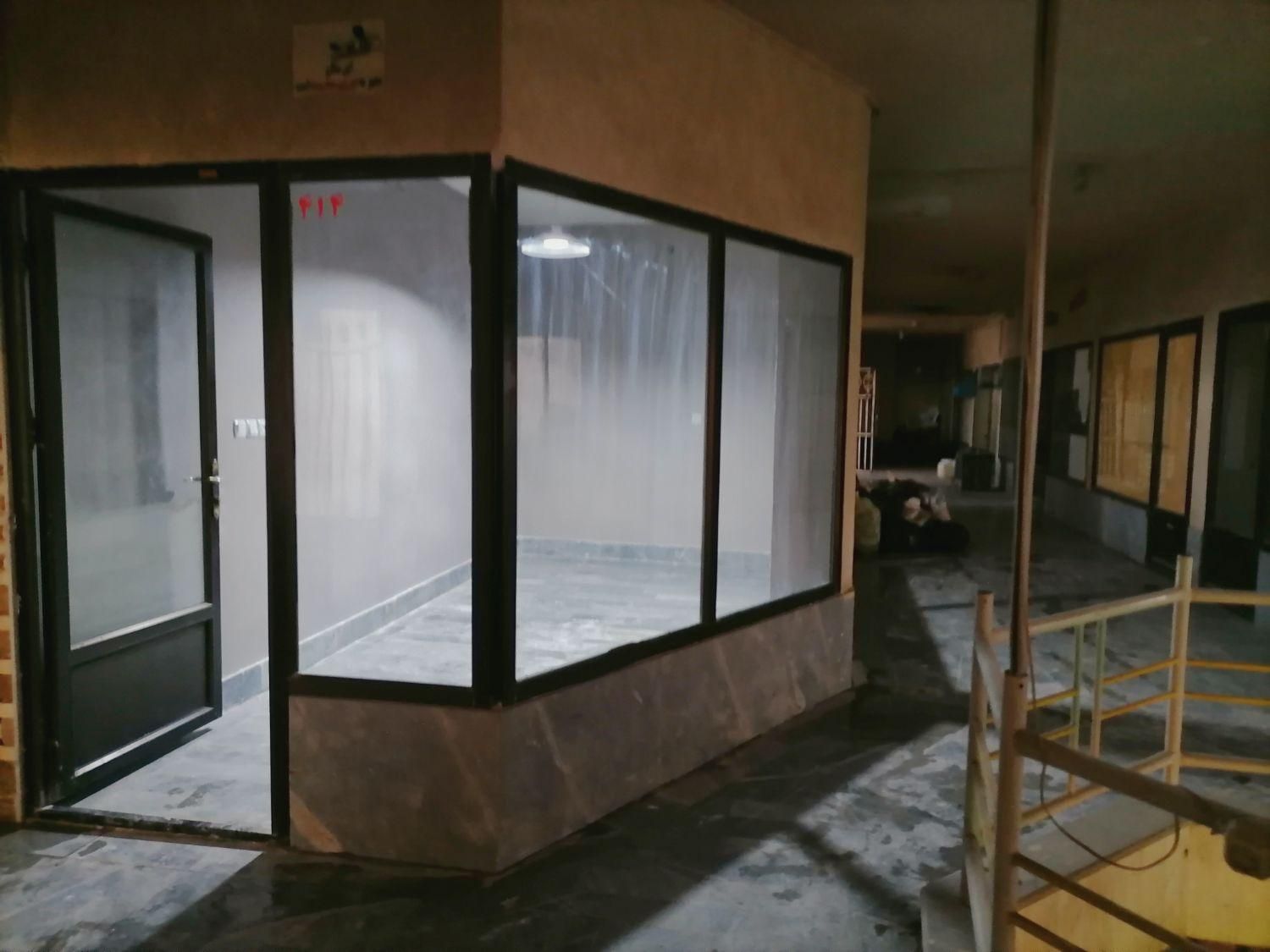 فروش مغازه ۱۴ متری در 20 متری شهید بهشتی|فروش مغازه و غرفه|قم, لسانی|دیوار