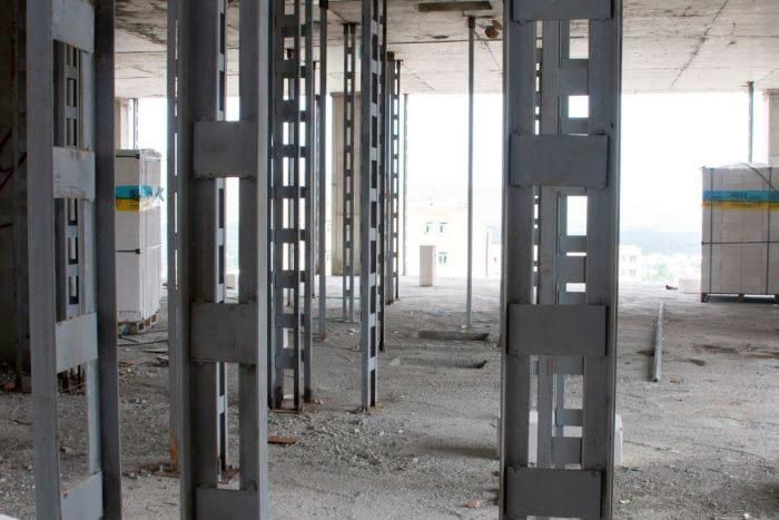 والپست، بست رادیکالی و تخت، ناودانی منقطع والپست|مصالح و تجهیزات ساختمان|تهران, طرشت|دیوار