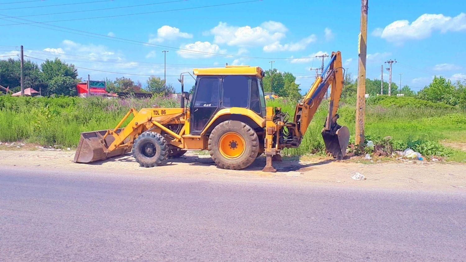 پیمانکاری اجاره بیل بکهوجفت دیفرانسیل وبیل مکانیکی|خدمات حمل و نقل|صومعهسرا, |دیوار