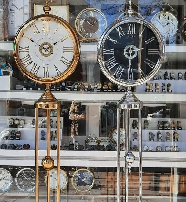 ساعت فلزی ایستاده پاندول دار|ساعت دیواری و تزئینی|شیراز, شاهجیان|دیوار