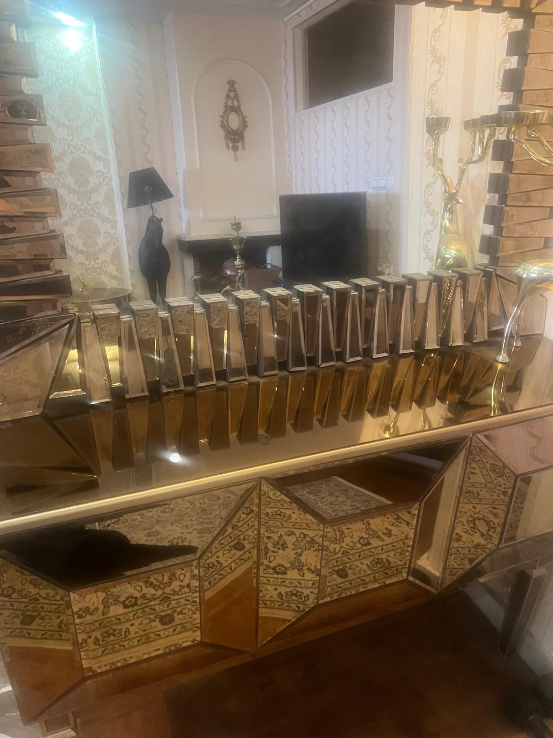 اینه وکنسول اینه ای|بوفه، ویترین، کنسول|کرج, گوهردشت|دیوار