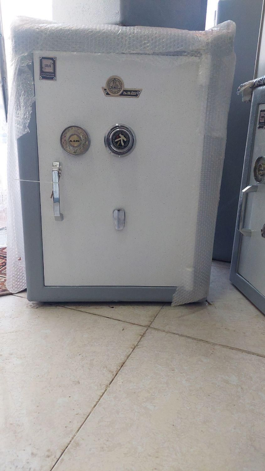 گاوصندق کاوه ss1000kr ۷۵۰2000|ابزارآلات|تبریز, |دیوار