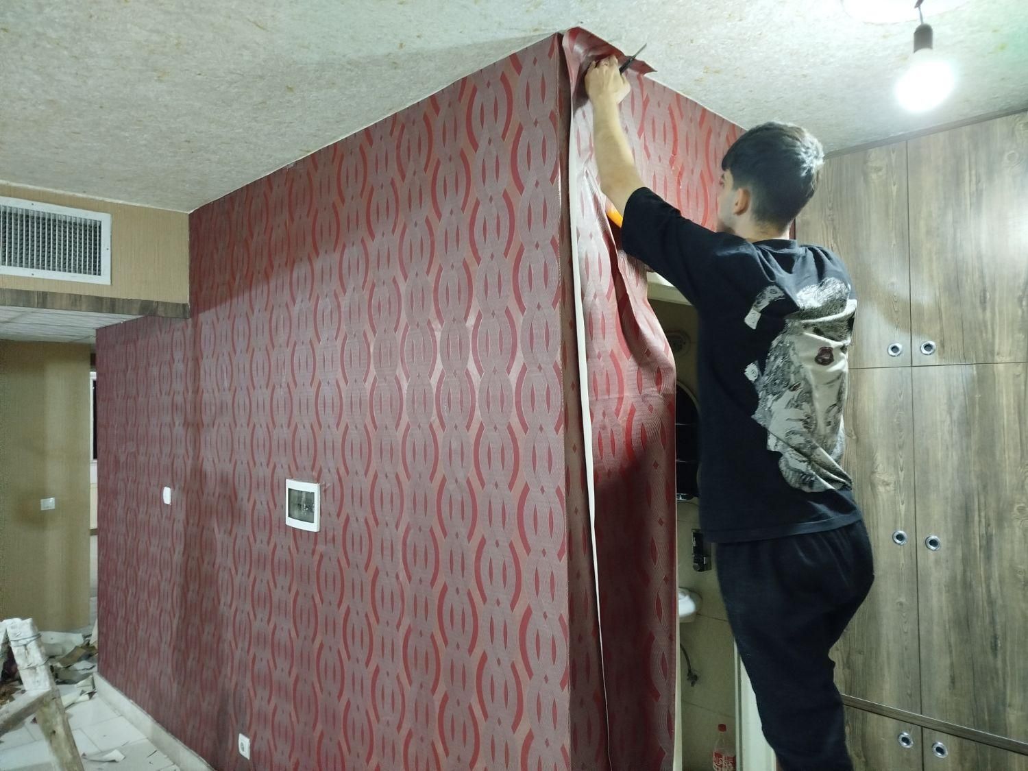 نقاشی ساختمان و نصب کاغذدیواری در تمام نقاط تهران|خدمات پیشه و مهارت|اسلامشهر, شهرک واوان|دیوار