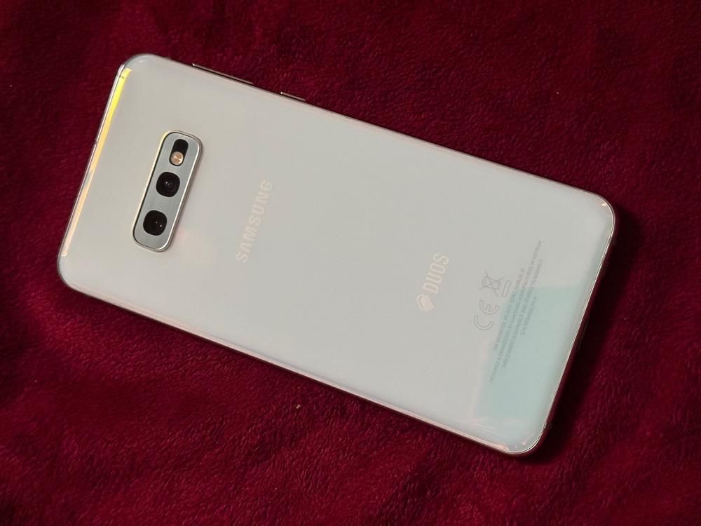 سامسونگ Galaxy S10e ۱۲۸ گیگابایت|موبایل|تهران, آذری|دیوار