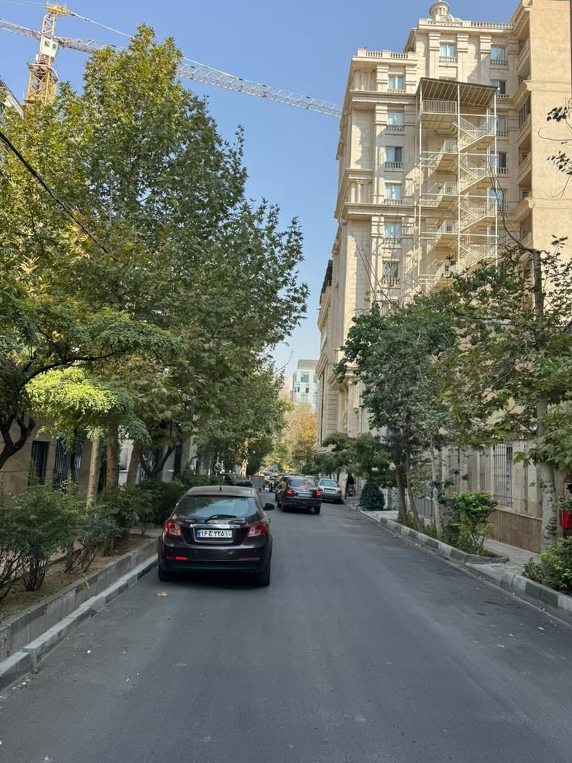 200 متر آپارتمان زعفرانیه طبقات بالا|فروش آپارتمان|تهران, زعفرانیه|دیوار