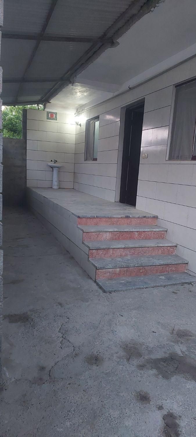 ویلا۱۶۰متری ستوندارقابلیت ساخت طبقه بالامدارک کامل|فروش خانه و ویلا|دابودشت, |دیوار