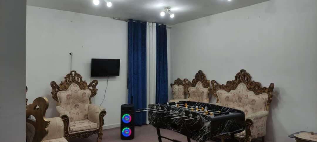 اجاره روزانه هفتگی/ماهانه/سالانه.. ویلا ۱۰۰۰ متری|اجارهٔ کوتاه‌مدت ویلا و باغ|دزفول, |دیوار